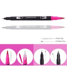 Um conjunto de marcadores de aquarela 132 PCs. Marcadores de escova