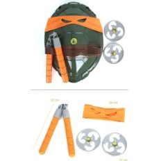 Skup interaktivnih ninja Michelangelo kornjače postavljen s oružjem, oklopom i shurikenima