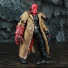 Figur Hellboy Ron Pearlman 18cm rör sig Hellboy 2