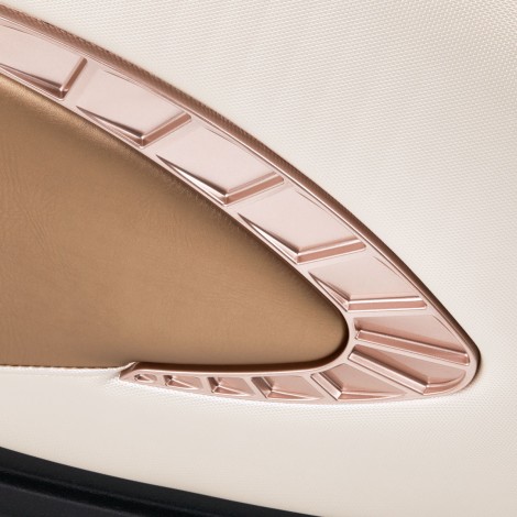 Sakura masažna stolica Classic 305 smeđa — detaljni prikaz površine