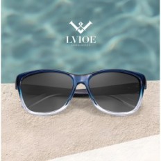 Occhiali da sole da donna LVIOE, occhiali da sole a specchio elegante blu con protezione UV400 e un telaio leggero