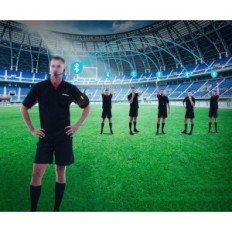 Naudota laisvų rankų įranga EJEAS V6C futbolo teisėjui