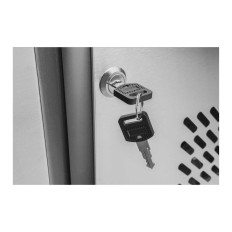 Mesa de enfriamiento de 3 puertas con encimera de acero inoxidable de -2 a 8DEG C 339L