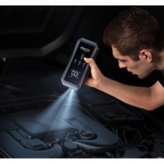 Arrancador de automóviles Yaberauto Ya70, Banco de energía 21800 MAH, Pump 150 PSI, 3000 Pico, con una linterna LED