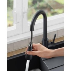 Køkkenbatteri Forius PLKF23, 38.5cm, med ekstraheret brusebad, sort