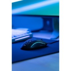 Bezdrátový glorický model myši 2, 2,4 GHz a Bluetooth, černá