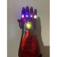 Iron Man's handschoen, die schijnt! Avengers, Iron Man-handschoen 30 cm