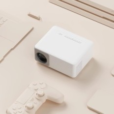 Mini-projektor Akiyo O1 z Wi-Fi / Bluetooth, Full HD 1080p s stojalom