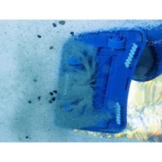 Vezeték nélküli porszàvó POOL BUBORÉKFÓLIA Harcsa medencéhez, jacuzzihoz és fürdőhöz