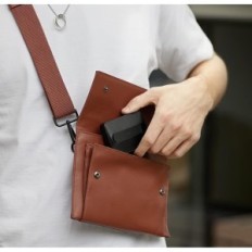 Power Bank s USB-C ESR 5000MAH káblom, od Magsafe pre iPhone, Black