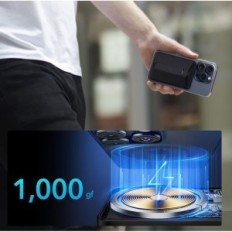 "Power Bank" su "USB-C ESR 5000MAH" kabeliu, nuo "MagSafe for iPhone", "Black"