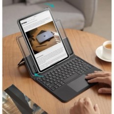 Kasutatud ESR-klahvistiku puhul iPad Pro 12,9 '' QWertz magnetiliselt must