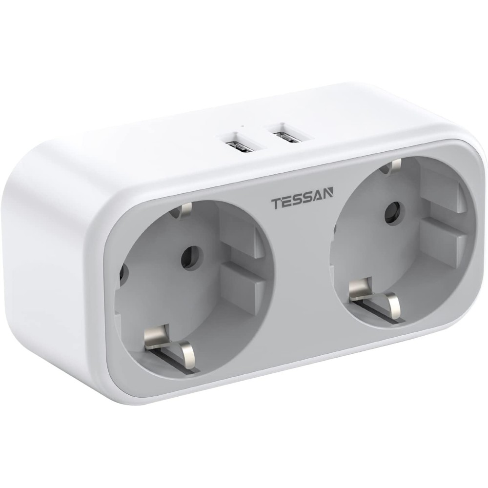 TESSAN TS- 321- UK adapter Plug, 4 az 1 UK dugóval, 2 foglalattal és 2 USB