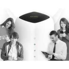Router Zyxel FWA505 5G Nr 4,67 GB / s AX1800 WiFi 6 för 64 anordningar