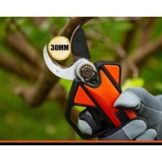 Kebek KT-930 Električni trimer 2,5ah, 2500 mAh, 30mm, uporabljen