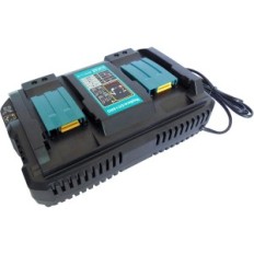 Akkumulátor YASI MFG DC18RD töltő Makita 18V 5.0Ah BL1850, 2 db.