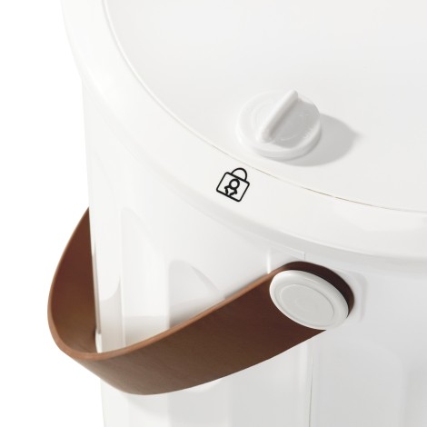 ELEGANTE handdoekverwarmer E18 400W — detail handvat