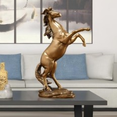 Cheval de Statuette dorée 295 mm, Statuette Horse dorée, Cheval sur les talons