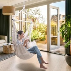 Hängender Stuhl Ohuhu, 2 Kissen, eine Reihe von Deckenhaken, 150 kg, beige