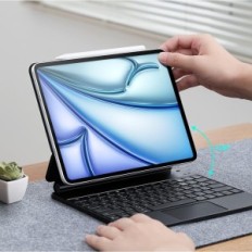 Case med ESR Model 6B016 tastatur til iPad Air 13 '' (M2) 2024, iPad Pro 12.9