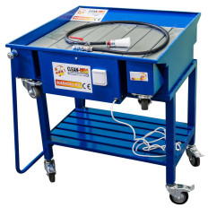 Workshop-Service für Motorteile und Chassis Russismobil 800 2W1