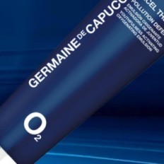 Σετ κρέμες προσώπου Germaine de Capuccini Excel Therapy O2 + ξεφλούδισμα