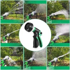 Manguera de jardín con una extensión de 25 m de zaaslect, con una pistola de riego, utilizada