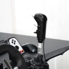 Man kuorma-auton muutos Logitech / Thrusmasterin muutos