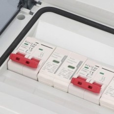 Nábrežie, 2p 32A PV, IP65 Automatický prepínač, spojenie