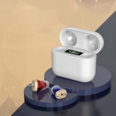 Used MEDCA earphones, 12.7 x 9.4 x 4.2 cm Headphones for music talks