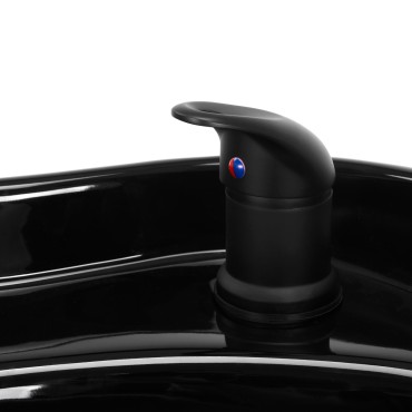 Móvel de lavagem de cabeleireiro Toledo preto — close-up da pega
