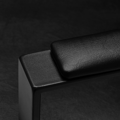 Unité de lavage coiffure Modena Noir — gros plan accoudoir