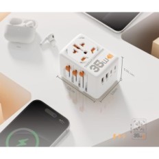 TESSAN 35W Univerzální cestovní adaptér s 3 USB-C a 2 USB-A pro cestování