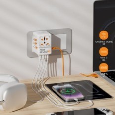 Tessan 35W Universal Travel Adapter με 3 USB-C και 2 USB-A για ταξίδια