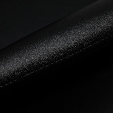 Friseurstuhl Monaco — Detailaufnahme Armlehne